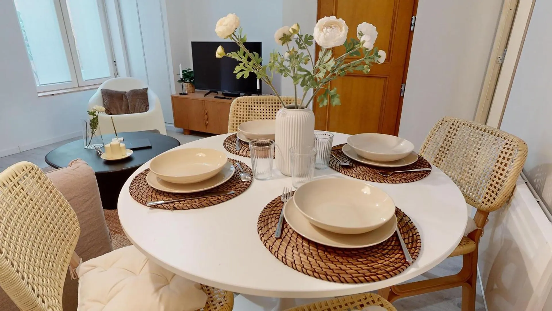 トゥールーズExpat Renting - Le Volta - Terrasse - Netflixアパートメント 0*, トゥールーズ