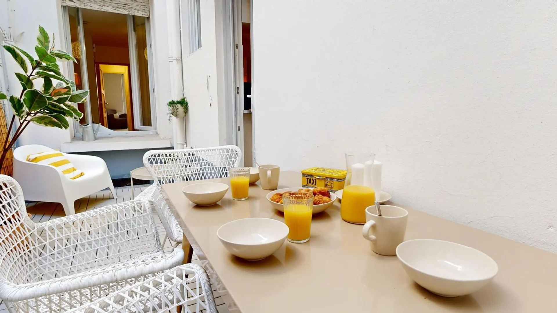 トゥールーズExpat Renting - Le Volta - Terrasse - Netflixアパートメント 0*, トゥールーズ